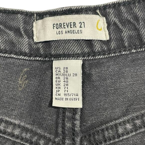 Forever 21 Womens Jean Shorts Size 28 Black Distressed Ripped Mid Rise Denim - Picture 4 of 9
